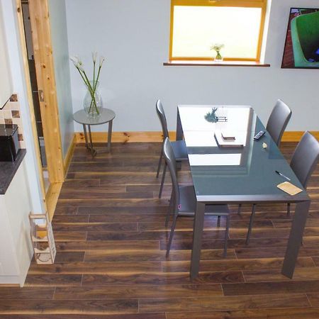 New Stunning Ocean Breeze Apartment Port na Blaiche エクステリア 写真