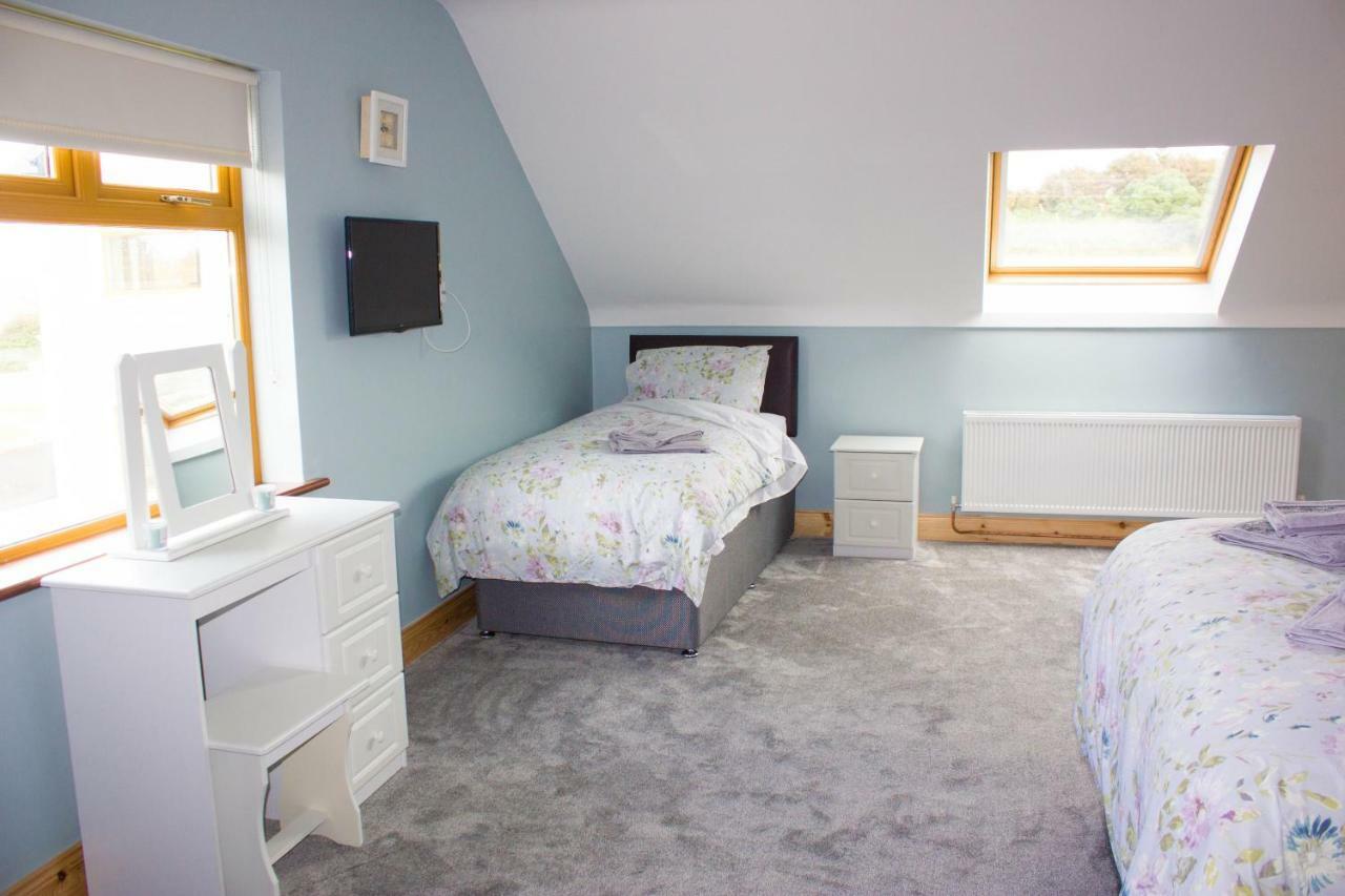 New Stunning Ocean Breeze Apartment Port na Blaiche エクステリア 写真